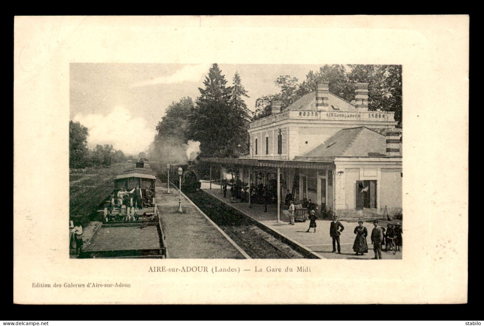 40 - AIRE-SUR-ADOUR - TRAIN EN GARE DE CHEMIN DE FER DU MIDI - Aire