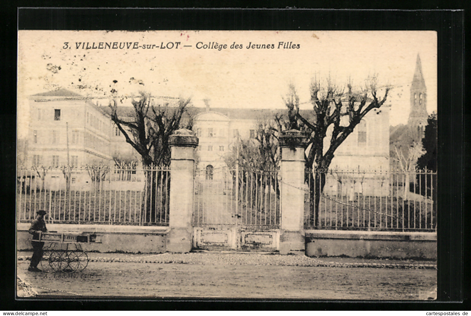 CPA Villeneuve-sur-Lot, Collège Des Jeunes Filles  - Villeneuve Sur Lot