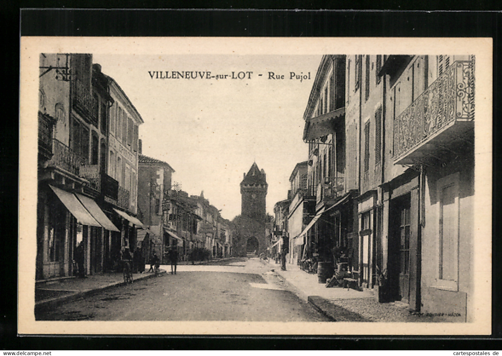 CPA Villeneuve-sur-Lot, Rue Pujol  - Villeneuve Sur Lot