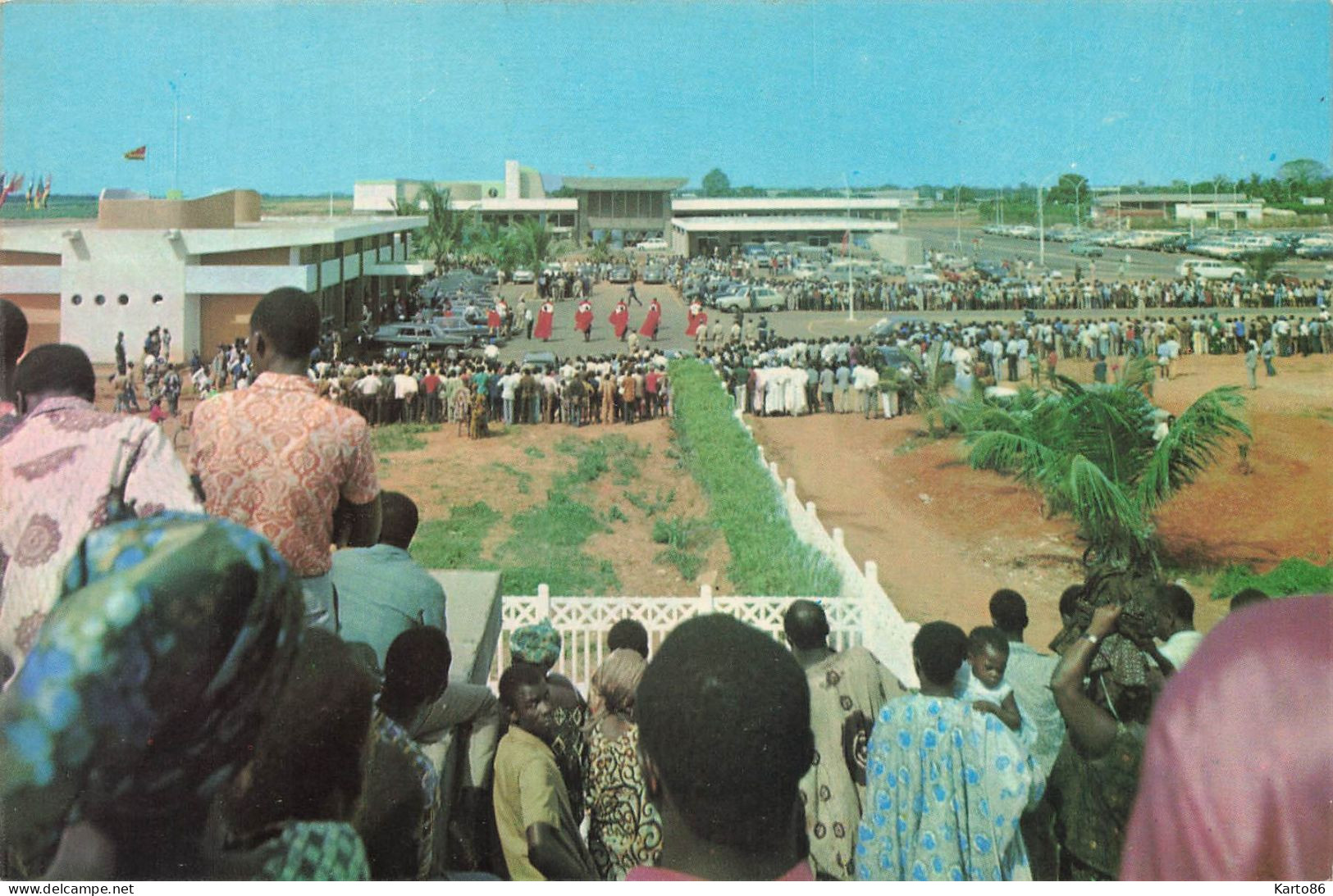 Lomé , Togo * Le Nouvel Aéroport * Aviation éthnique Ethno Ethnic - Togo