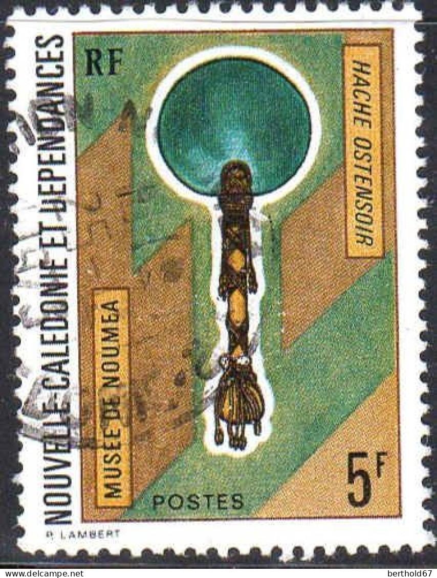 Nle-Calédonie Poste Obl Yv: 383 Musée De Nouméa Hache Ostensoir (Beau Cachet Rond) - Usados