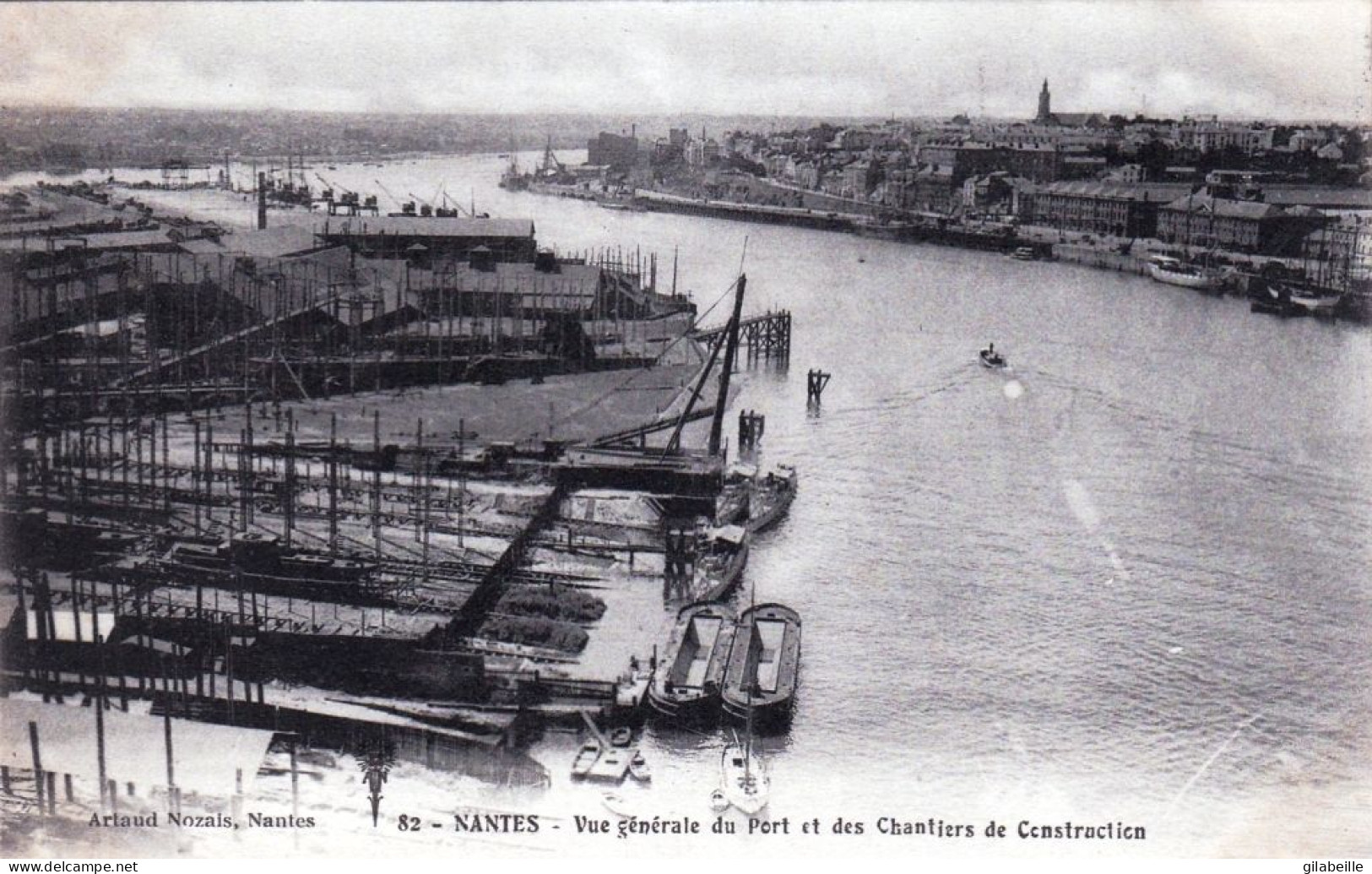 44 -  NANTES -  Vue Generale Du Port Et Des Chantiers De Construction - Nantes