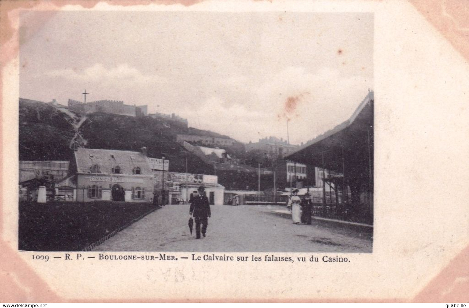 62 - Pas De Calais -  BOULOGNE Sur MER -  Le Calvaire Sur Les Falaises Vu Du Casino - Boulogne Sur Mer