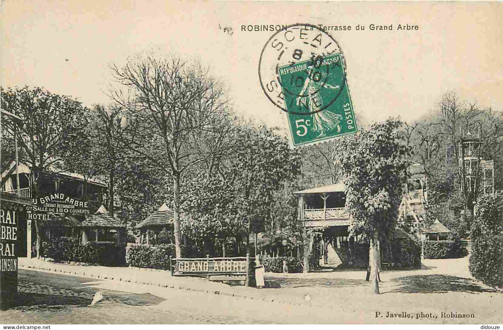 92 - Robinson - La Terrasse Du Grand Arbre - CPA - Oblitération Ronde De 1910 - Voir Scans Recto-Verso - Le Plessis Robinson