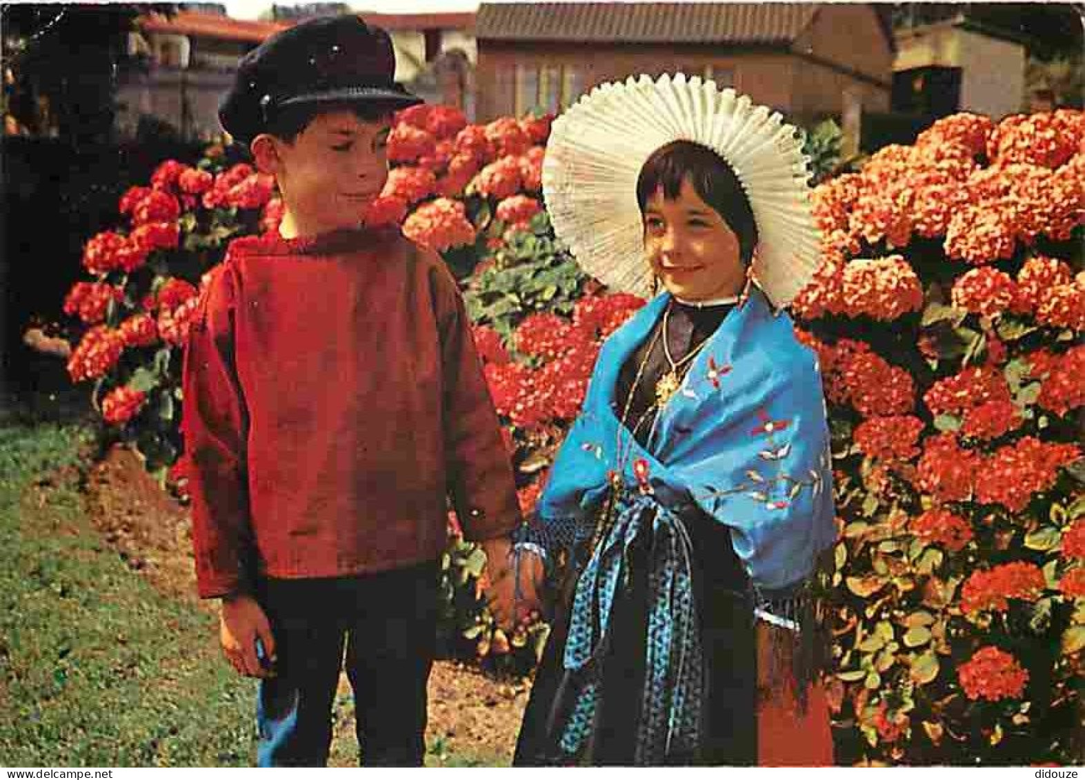 Folklore - Costumes - Cote D'Opale - Couple D'Enfants En Costume Régional - CPM - Voir Scans Recto-Verso - Trachten