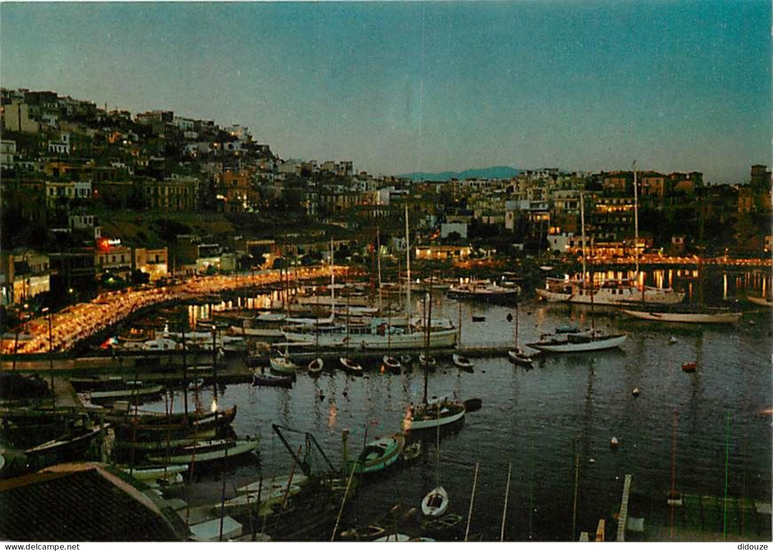 Grèce - Le Pirée - Pireás - Le Tourcolimano Illuminé - Vue De Nuit - Bateaux - Carte Neuve - CPM - Voir Scans Recto-Vers - Grèce