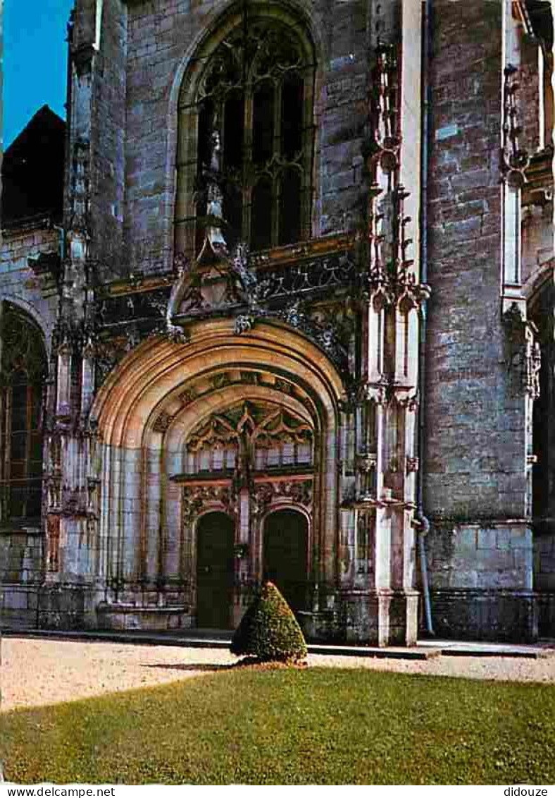 01 - Bourg En Bresse - Eglise De Brou - La Façade - Carte Neuve - CPM - Voir Scans Recto-Verso  - Eglise De Brou