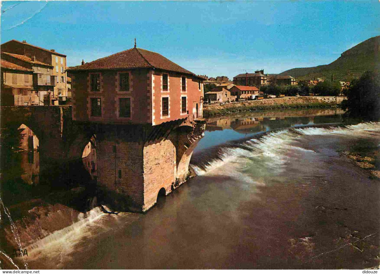 12 - Millau - Le Vieux Moulin Sur Le Tarn - CPM - Etat Pli Visible - Voir Scans Recto-Verso - Millau
