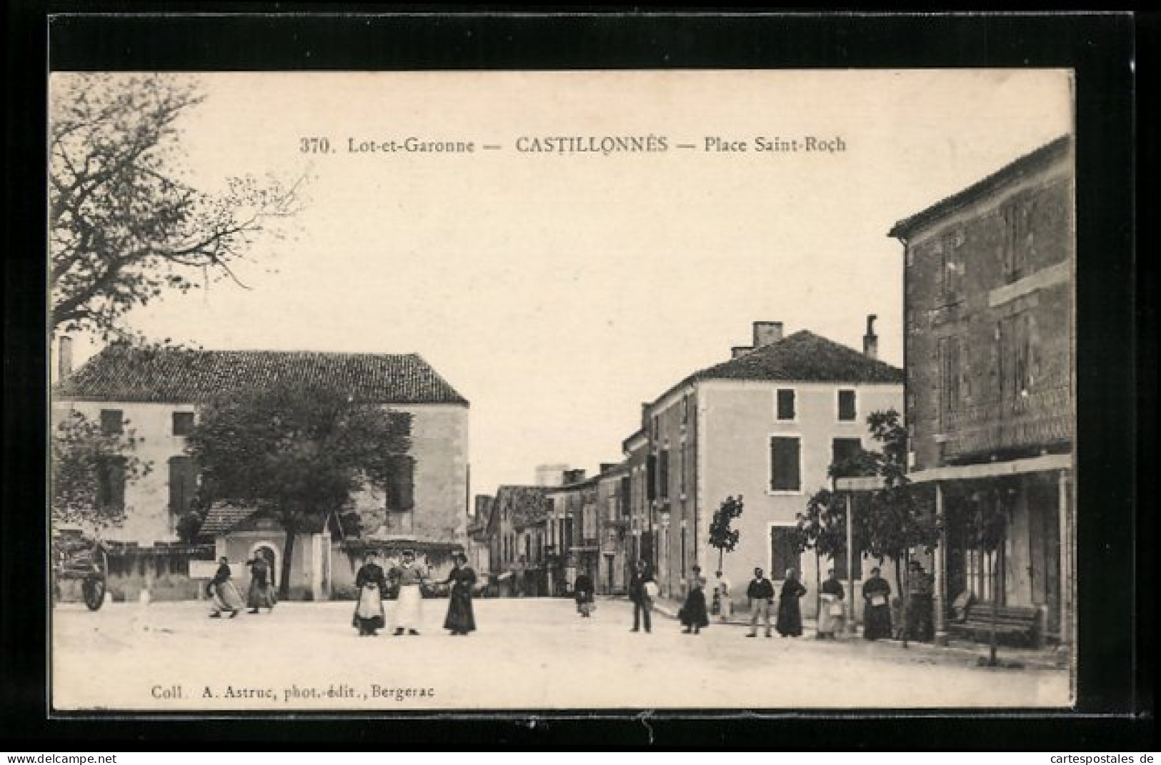 CPA Castillonnès, Place Saint-Roch  - Autres & Non Classés