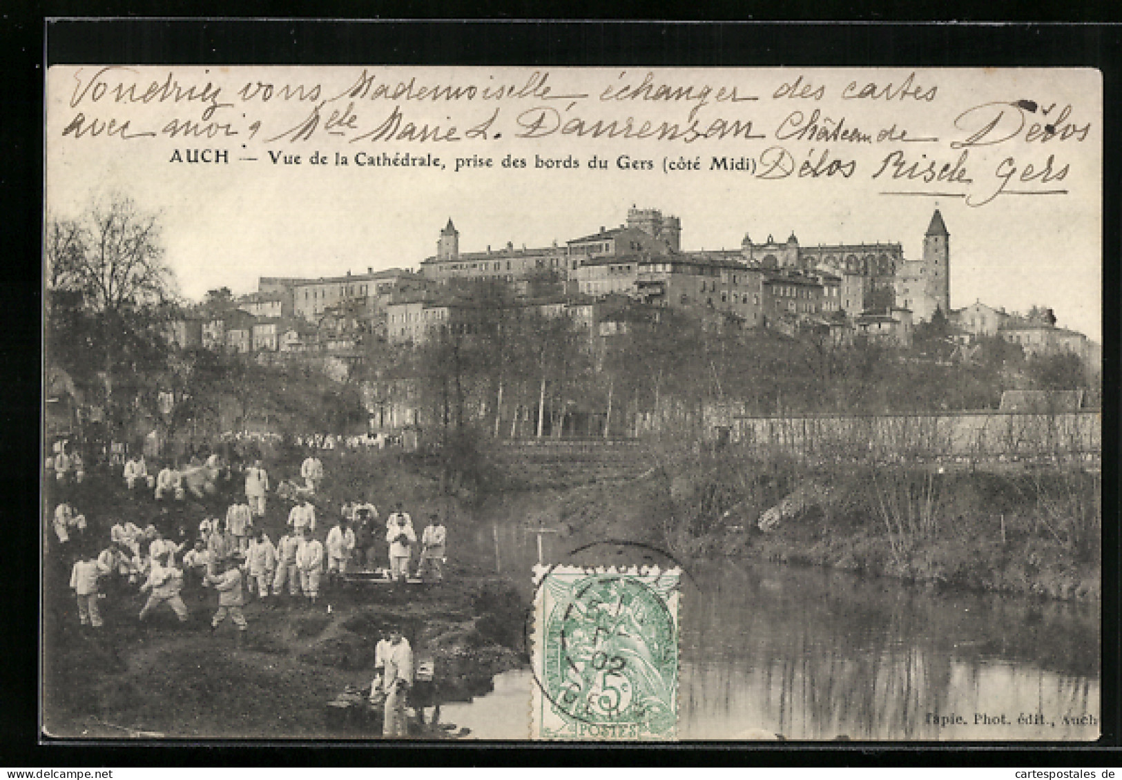 CPA Auch, Vue De La Cathédrale Prise Des Bords Du Gers  - Auch