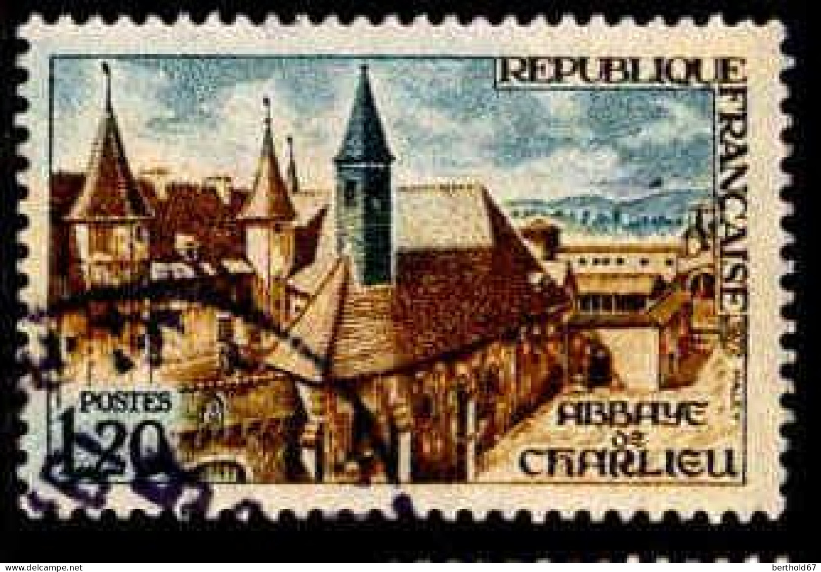 France Poste Obl Yv:1712 Mi:1790 Abbaye De Charlieu (TB Cachet Rond) (Thème) - Abbeys & Monasteries