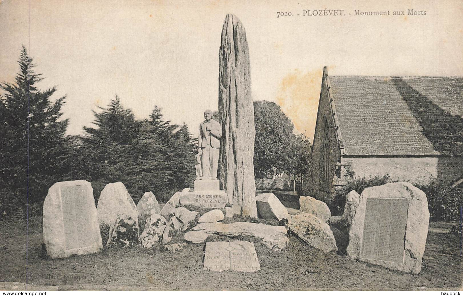 PLOZEVET : MONUMENT AUX MORTS - Plozevet
