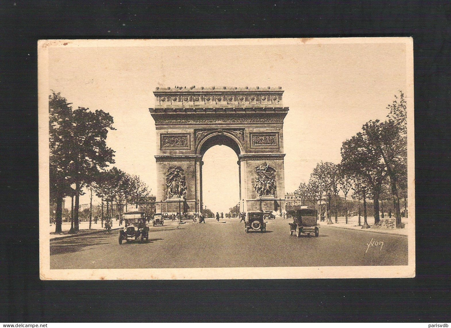 PARIS - L'ARC DE TROMPHE DE L'ETOILE   (FR 20.240) - Triumphbogen