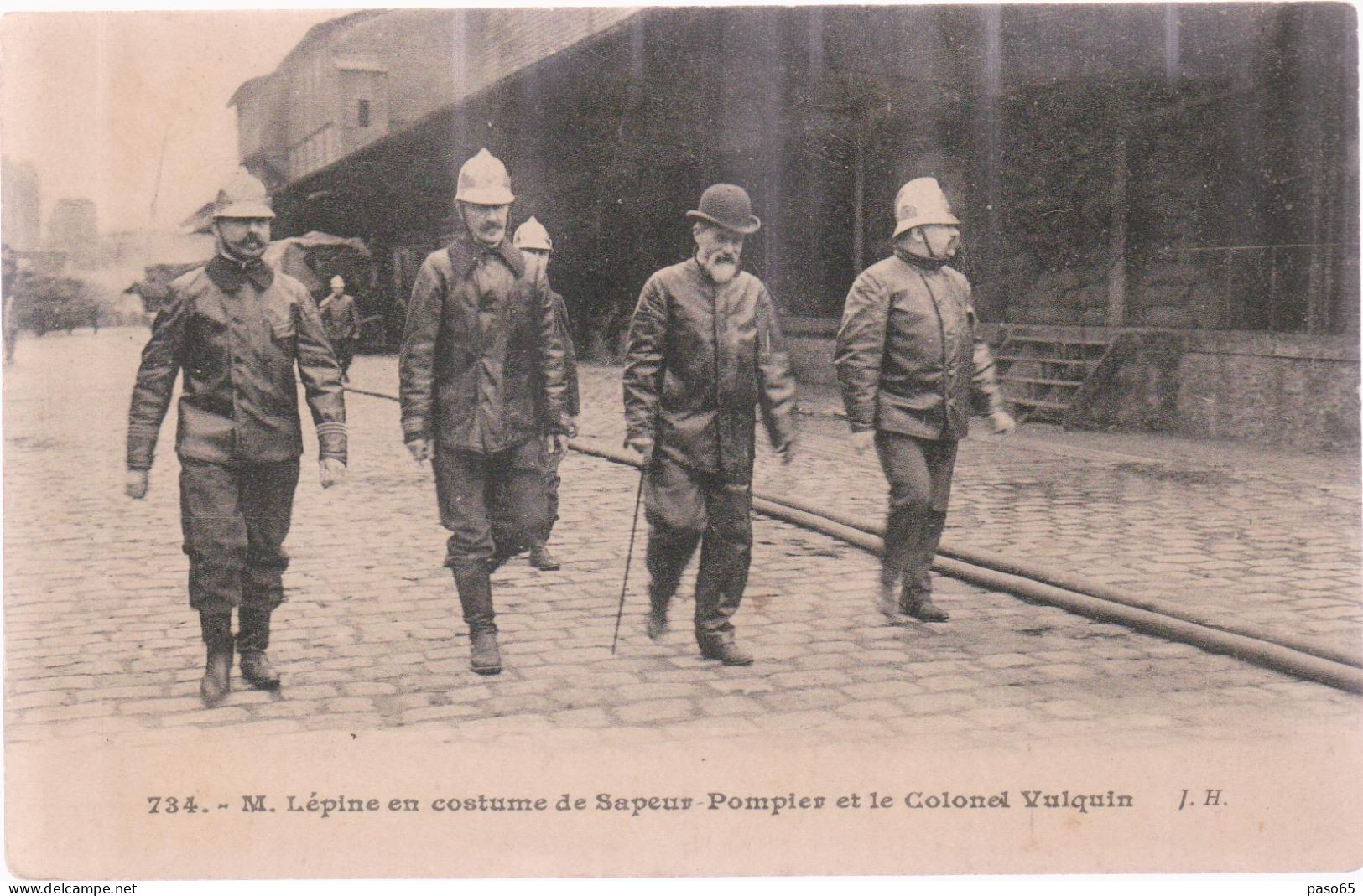 LE PREFET LEPINE EN COSTUME DE SAPEUR POMPIER - Firemen