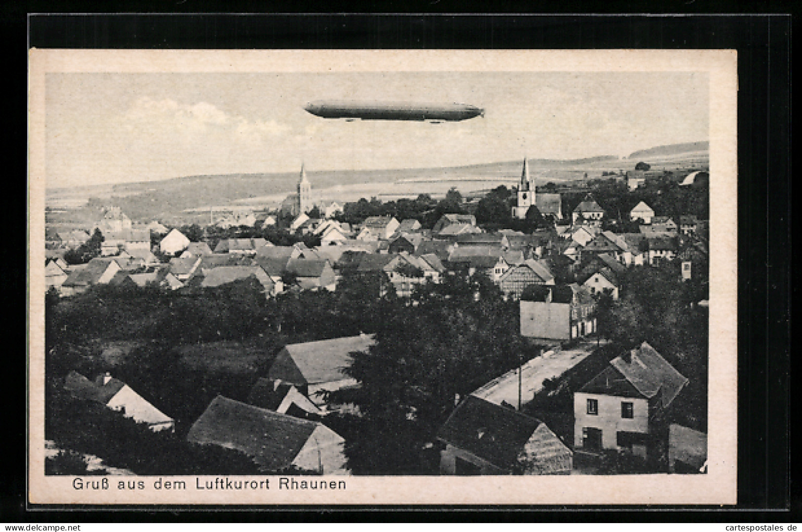 AK Rhaunen, Zeppelin Luftschiff überm Ort  - Zeppeline
