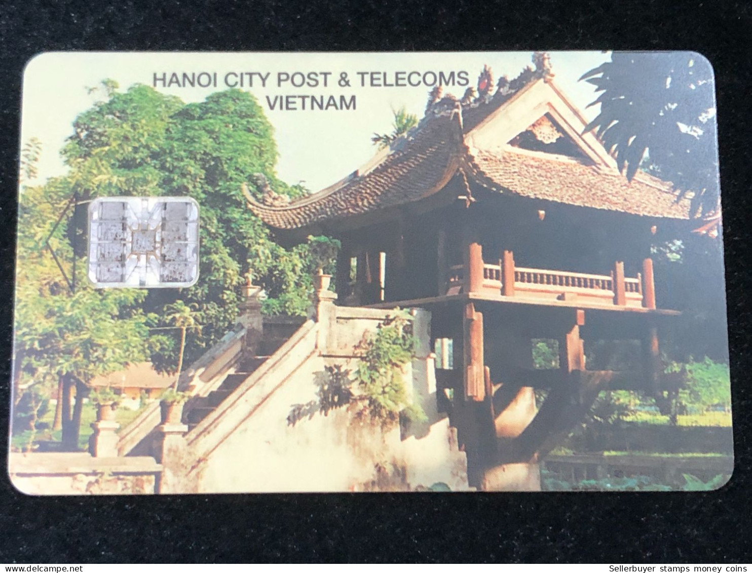 Vietnam This Is A Vietnamese Cardphone Card From 2001 And 2005(chua Mot Cot- 40 000dong Not Released Rare)-1pcs - Vietnam