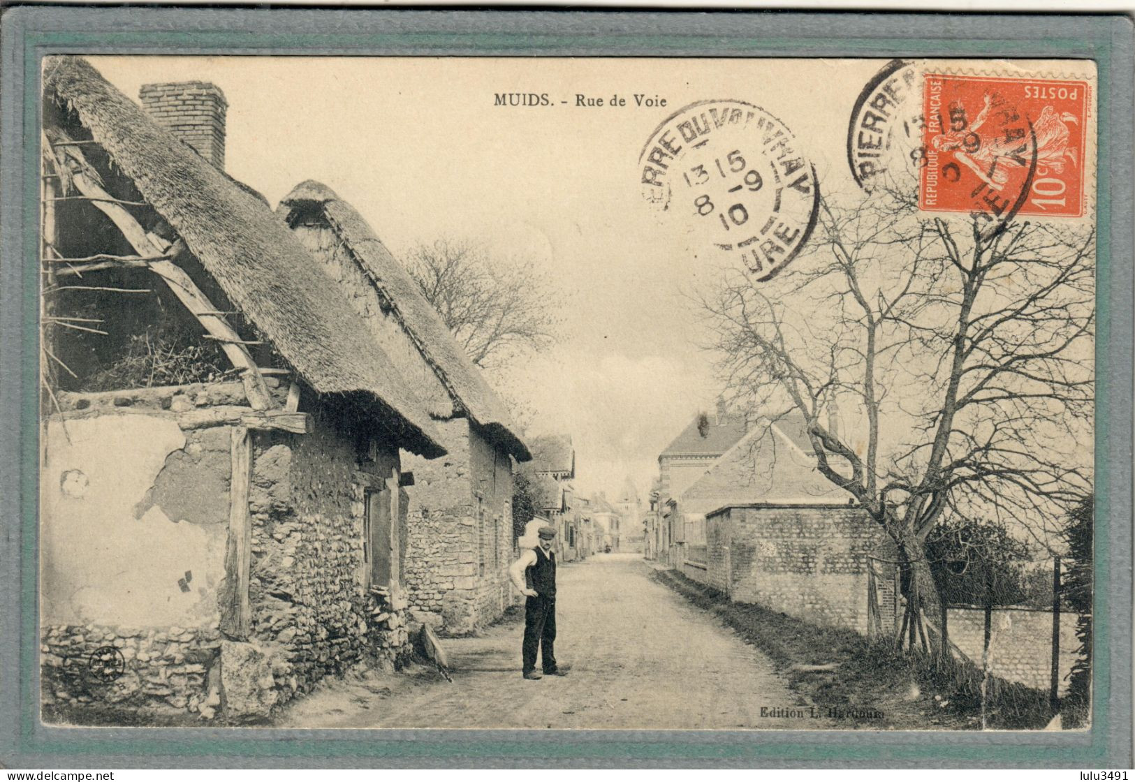 CPA (27) MUIDS - Aspect De L'entrée Du Bourg Par La Rue De Voie En 1910 - Muids