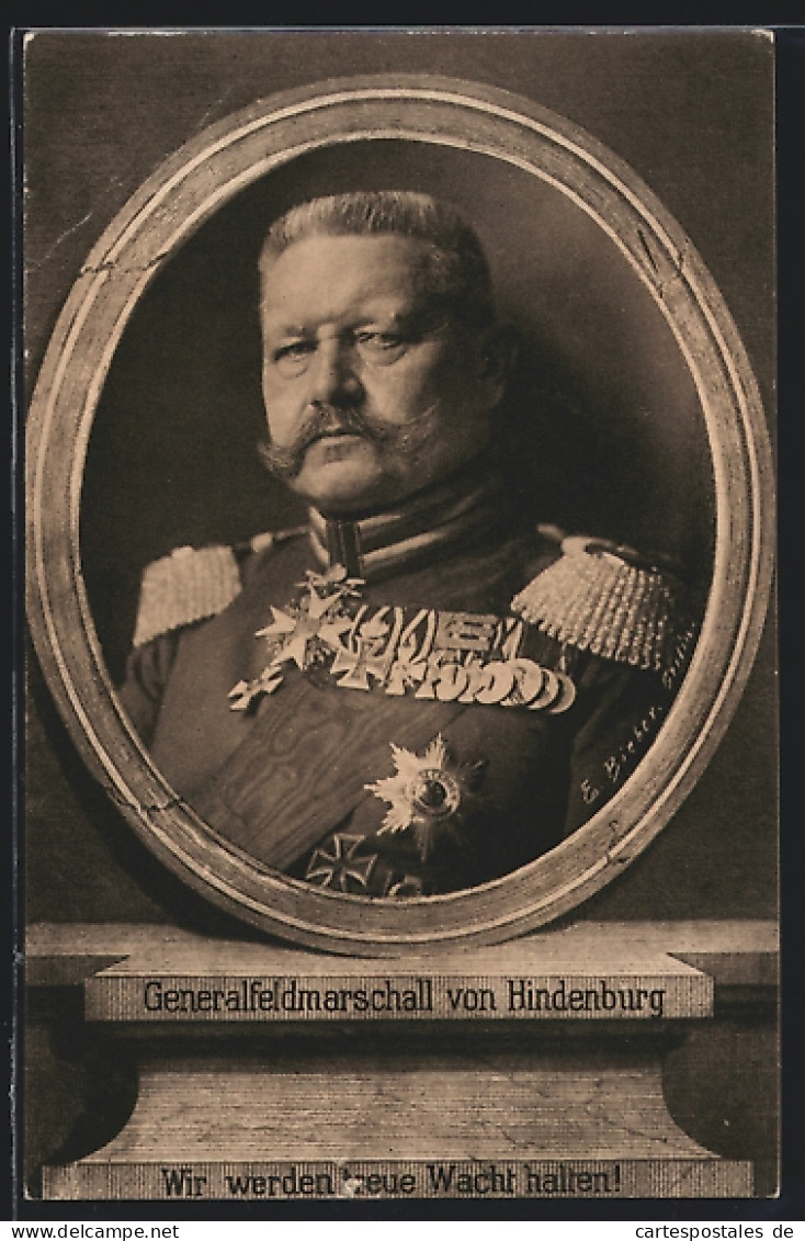 AK Generalfeldmarschall Paul Von Hindenburg In Uniform Mit Ordenspange  - Historical Famous People