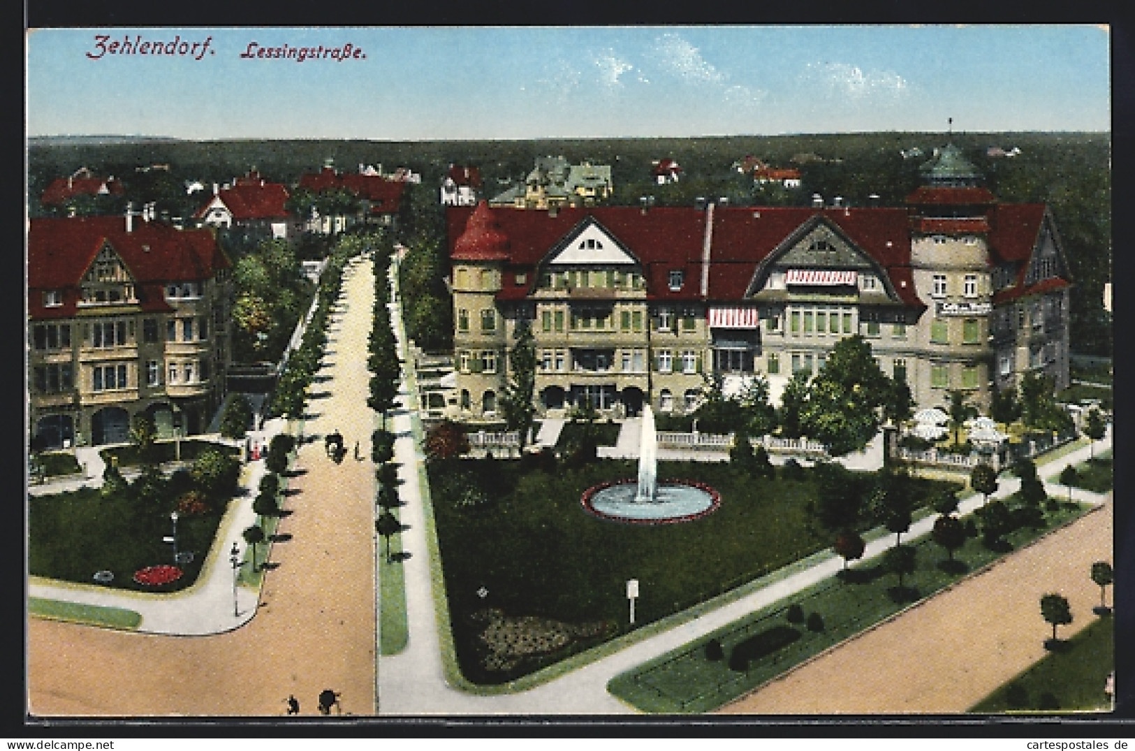 AK Berlin-Zehlendorf, Blick Auf Die Lessingstrasse Mit Springbrunnen  - Zehlendorf