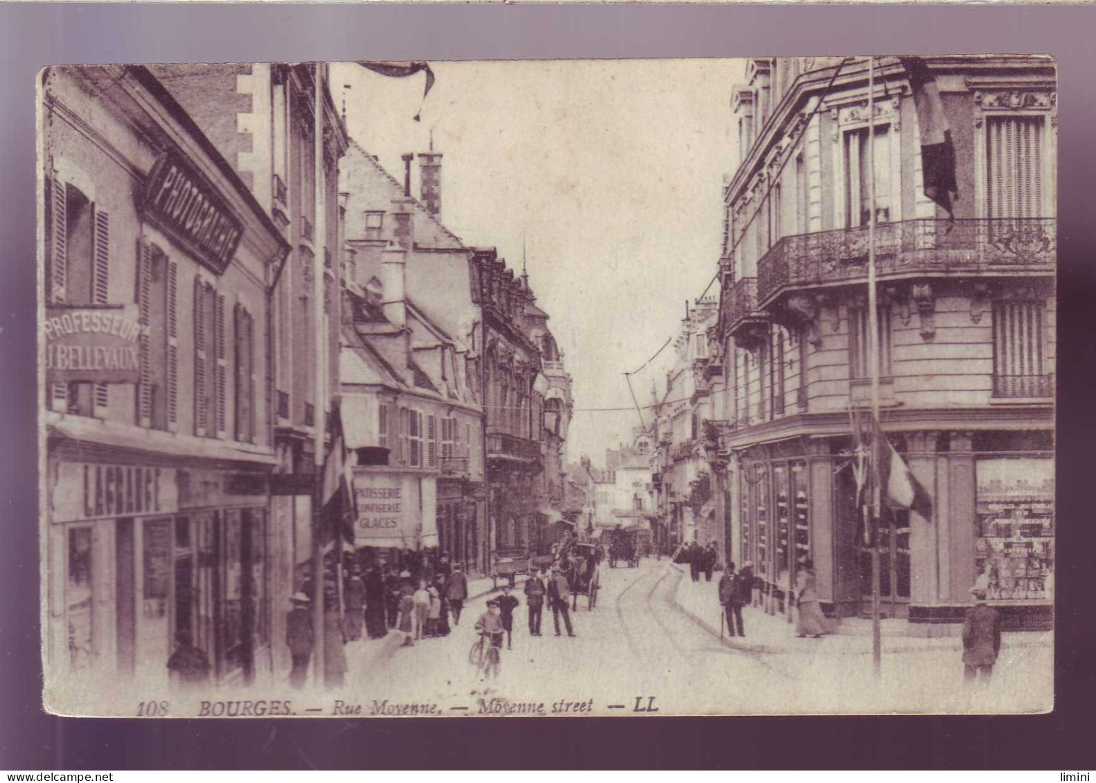 18 - BOURGES - RUE MOYENNE - ANIMEE - ATTELAGE - - Bourges