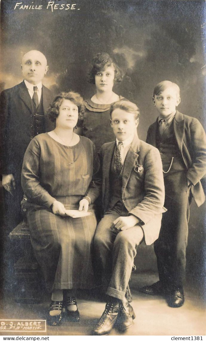 Paris Carte Photo Portrait De La Famille RESSE Photographe G J Albert 52 Faubourg Saint Martin - Arrondissement: 10