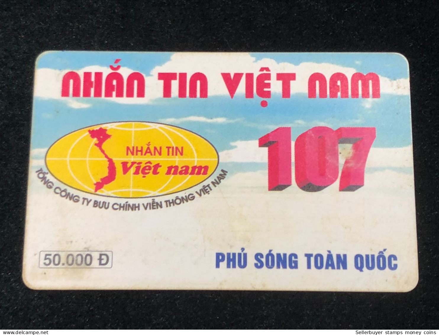 Vietnam This Is A Vietnamese Cardphone Card From 2001 And 2005(107- 50 000dong)-1pcs - Viêt-Nam