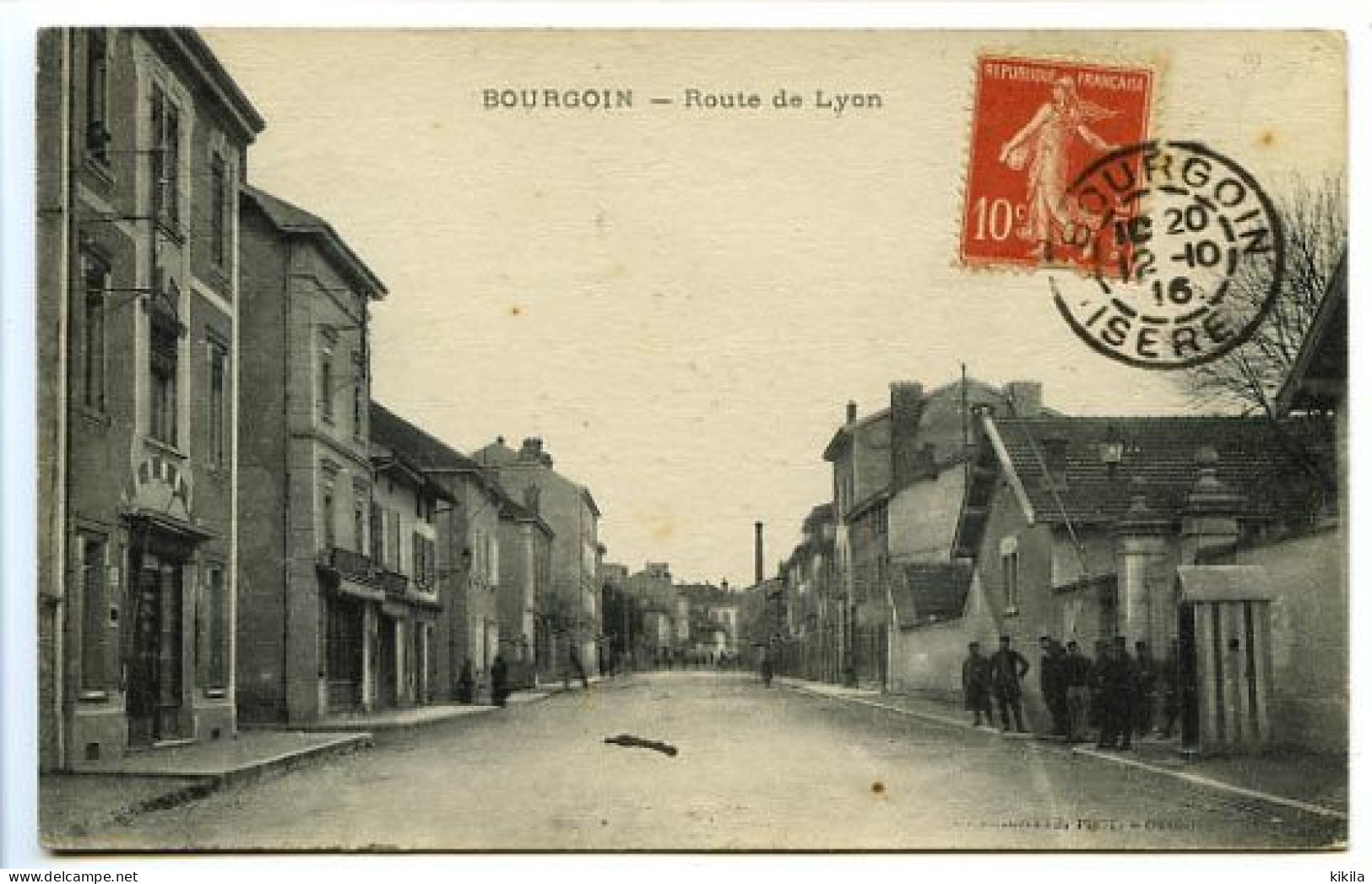 CPA 9 X 14  Isère BOURGOIN  Route De Lyon - Bourgoin