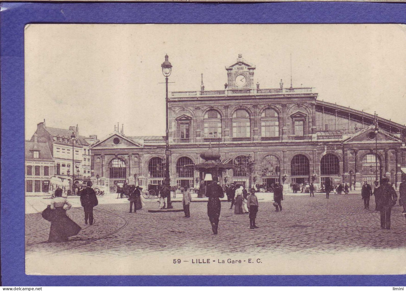 59 - LILLE - LA GARE - ANIMEE - - Lille