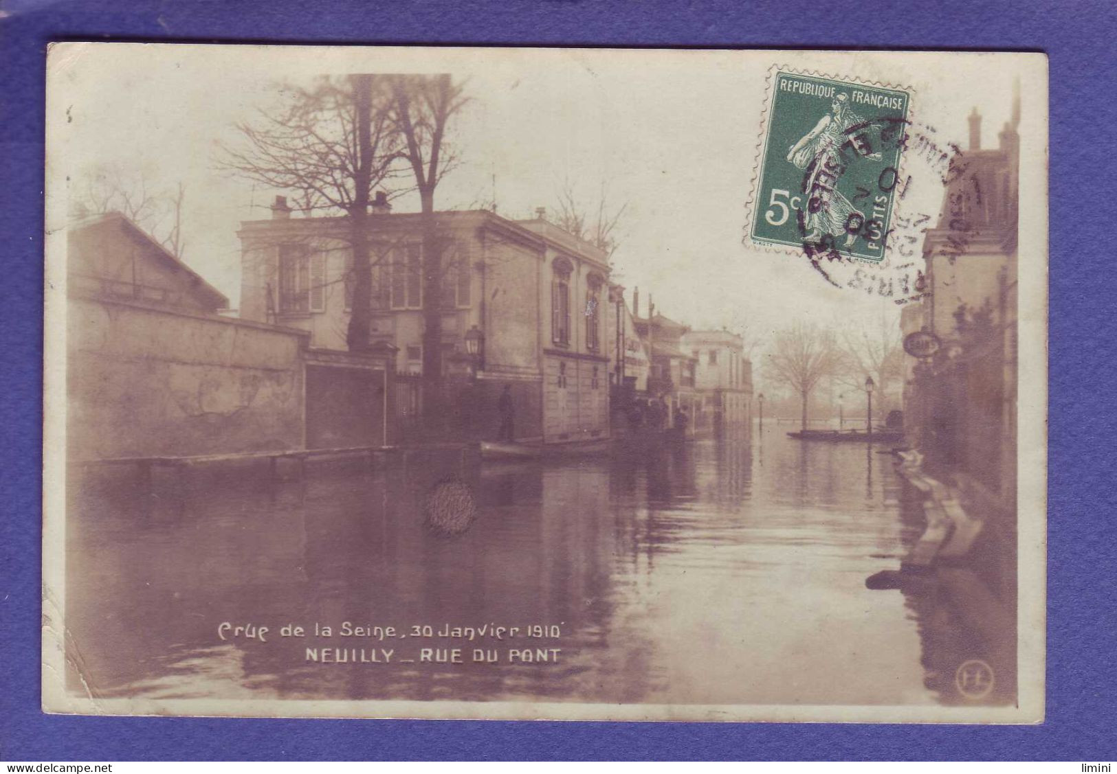92 - INONDATION JANVIER 1910 - NEUILLY Sur SEINE - RUE Du PONT SOUS L'EAU -  - Neuilly Sur Seine
