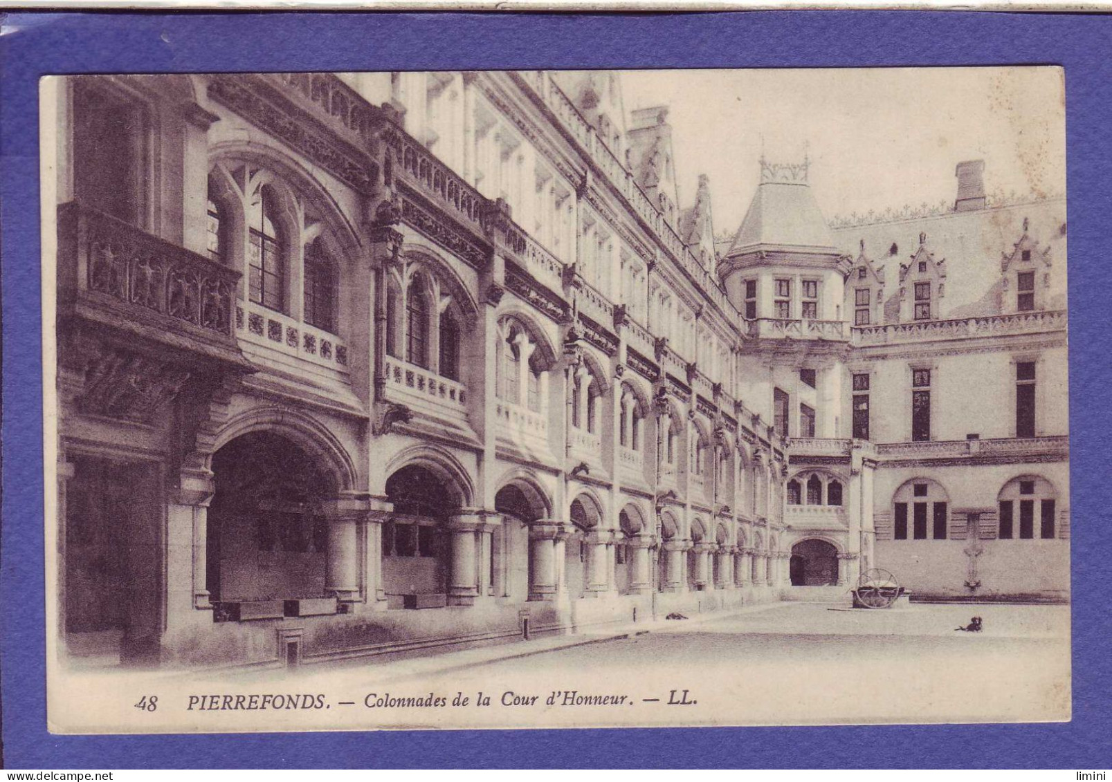 60 - PIERREFONDS - COLONNADE De La COURS D'HONNEUR - LE CHATEAU - - Pierrefonds