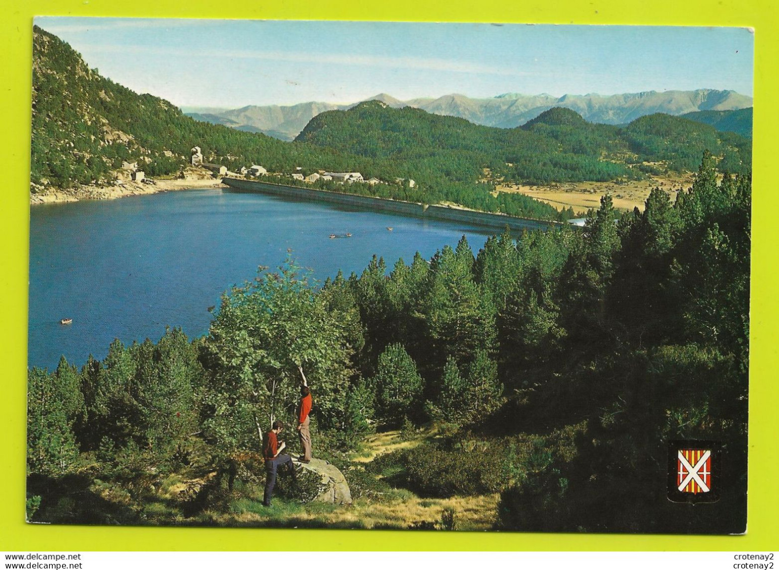 66 Cerdagne LE LAC DES BOUILLOUSES Vers Prades Mont Louis Font Romeu N°1239 Homme Sur Rocher En 1976 - Autres & Non Classés