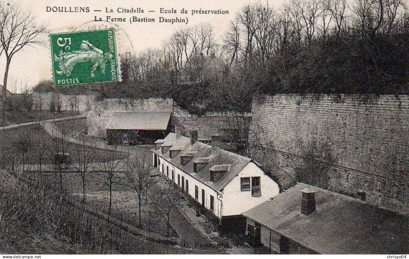 4V4Sb   80 Doullens Citadelle Ecole De Préservation La Ferme Bastion Dauphin - Doullens