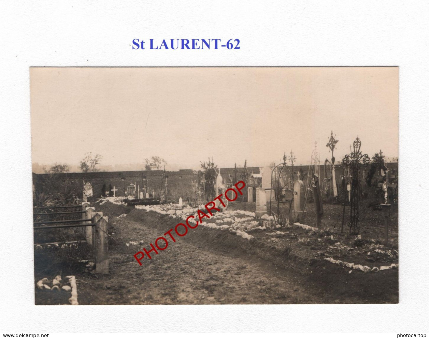 St LAURENT-62-Cimetiere-Tombes-CARTE PHOTO Allemande-GUERRE 14-18-1 WK-MILITARIA- - Soldatenfriedhöfen