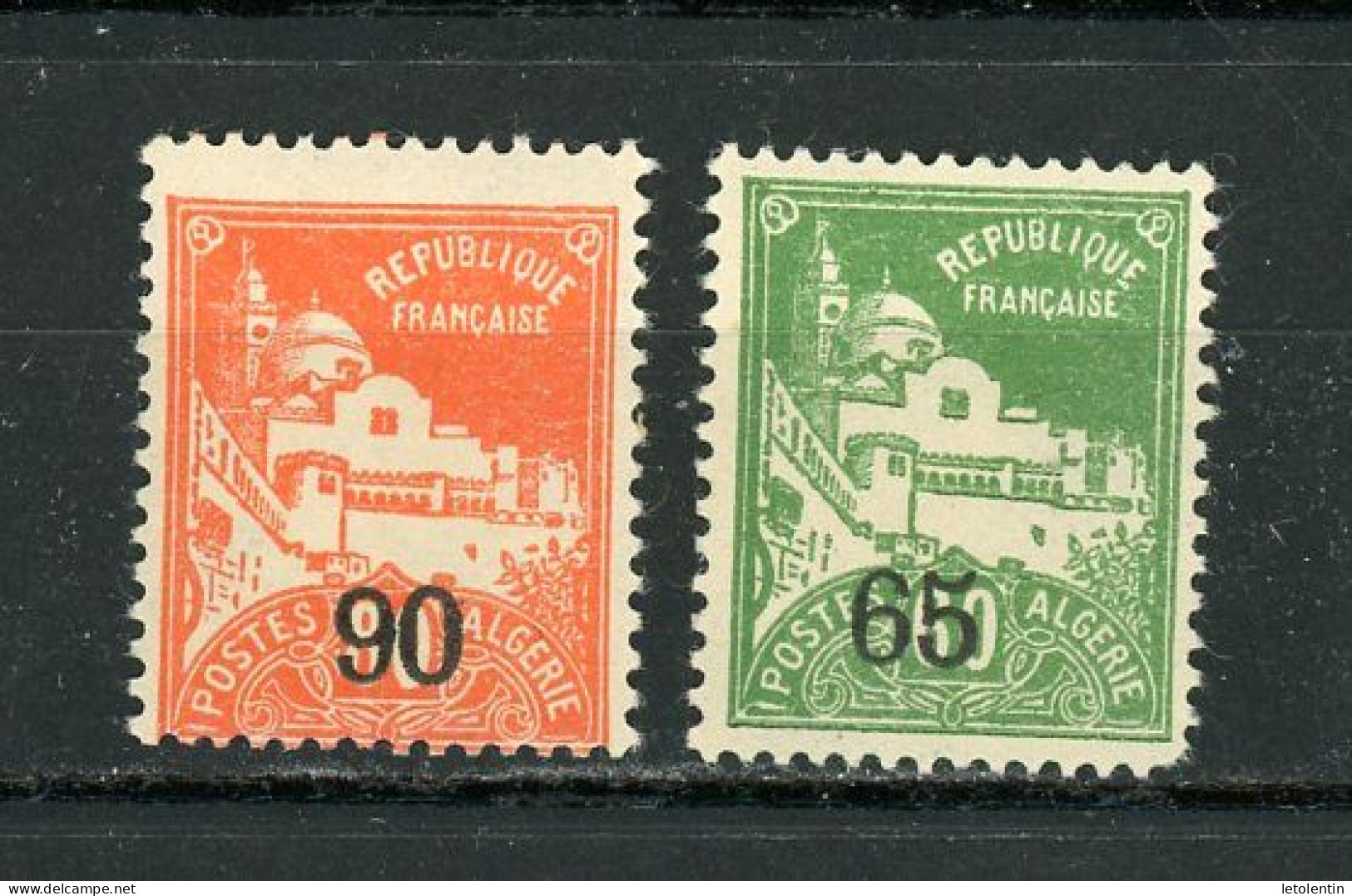 ALGERIE (RF) - VUE D'ALGER -   N° Yt 74+75** - Unused Stamps