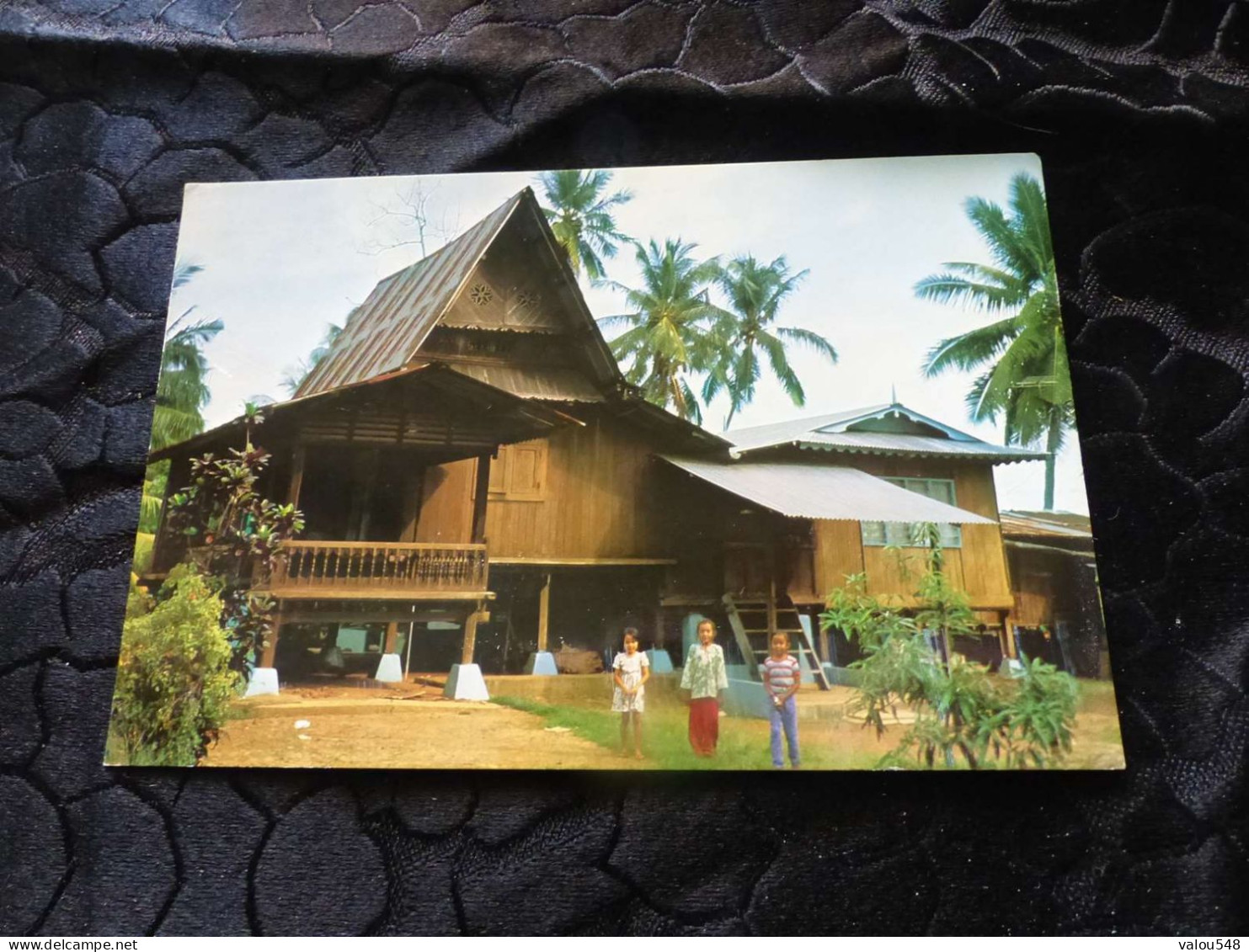 C-151 , MALAYSIE, MALAYSIA, A Typical Malay House - Maleisië