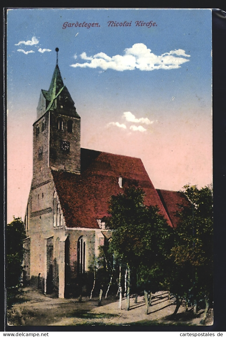 AK Gardelegen, An Der Nicolai-Kirche  - Gardelegen