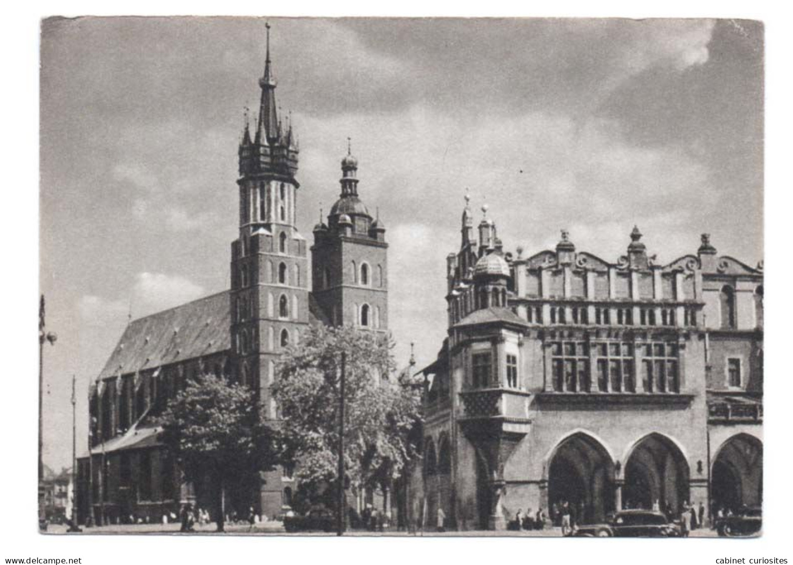 Cracovie - L'église Sainte-Marie Et Halle Aux Draps - POLOGNE - POLAND - Kraków Kościół Mariacki I Sukiennice - Polska - Pologne