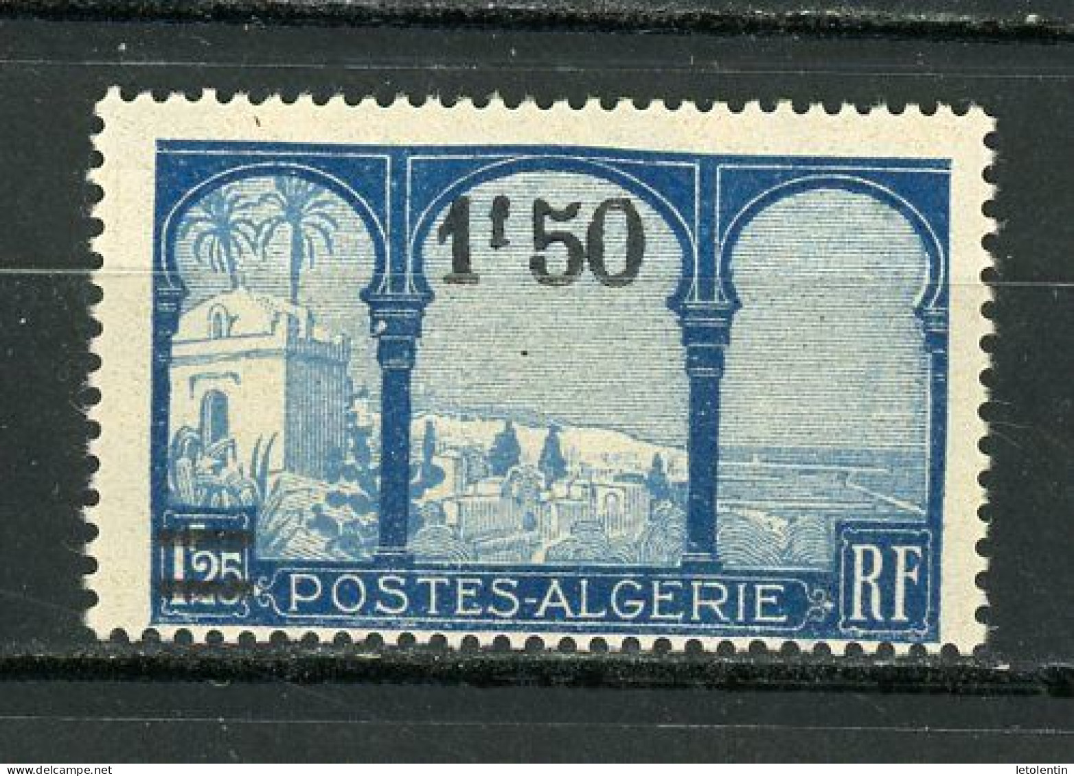 ALGERIE (RF) - VUE D'ALGER -   N° Yt 77** - Ungebraucht