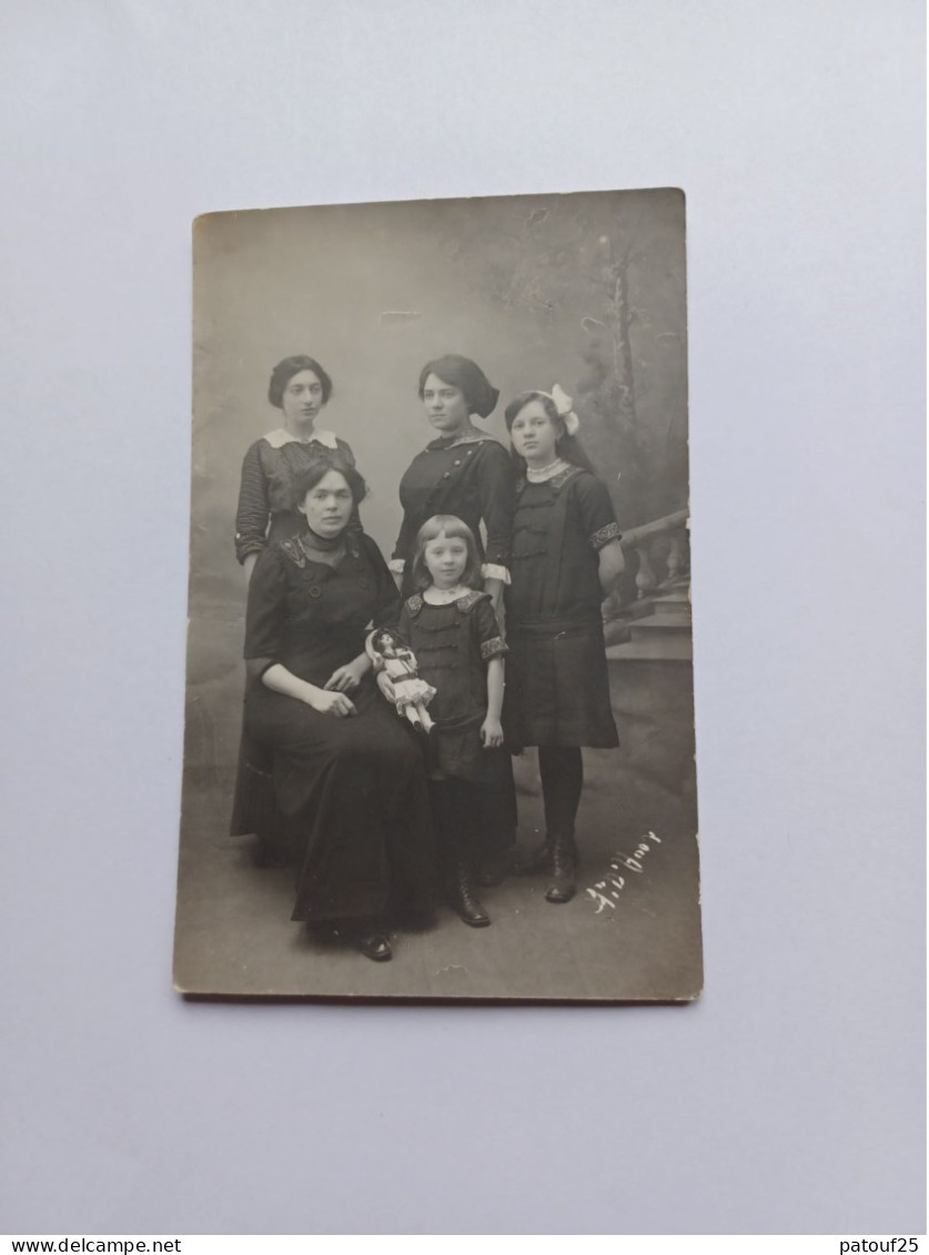 Ancienne Carte Photo Année 1900 Femmes Mere Enfants Filles A Identifier - Te Identificeren