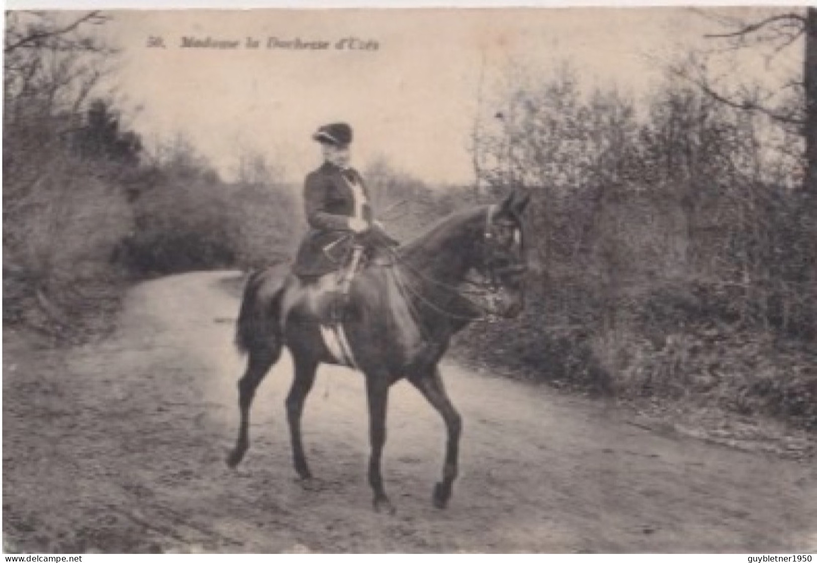 très bon lot de cartes postales anciennes