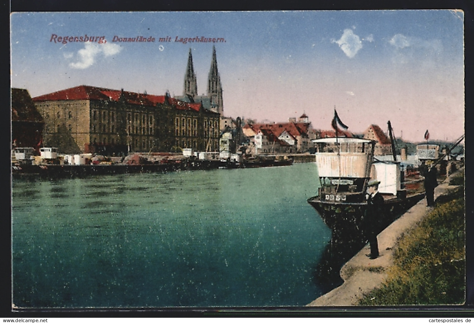 AK Regensburg, Donaulände Mit Lagerhäusern  - Regensburg