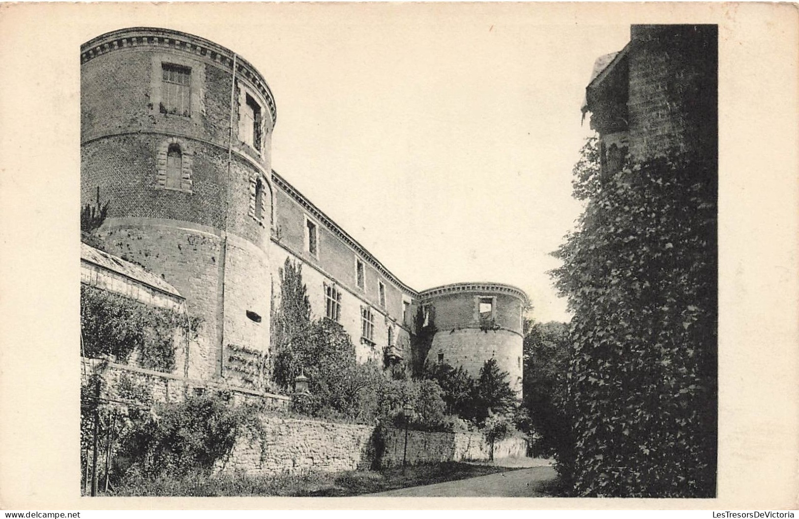 BELGIQUE - Beauraing - Château Féodal - Façade Sud - Vue Panoramique - Carte Postale Ancienne - Namur