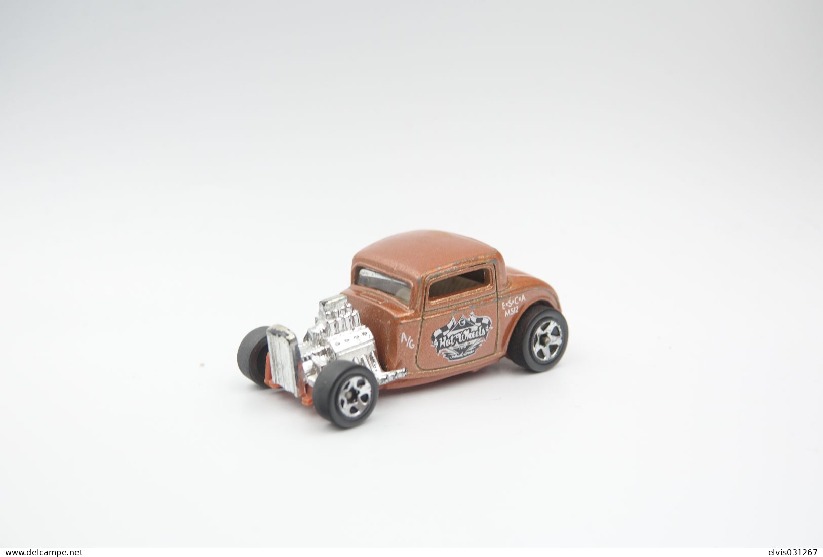Hot Wheels Mattel '32 Ford -  Issued 2008, Scale 1/64 - Matchbox (Lesney)
