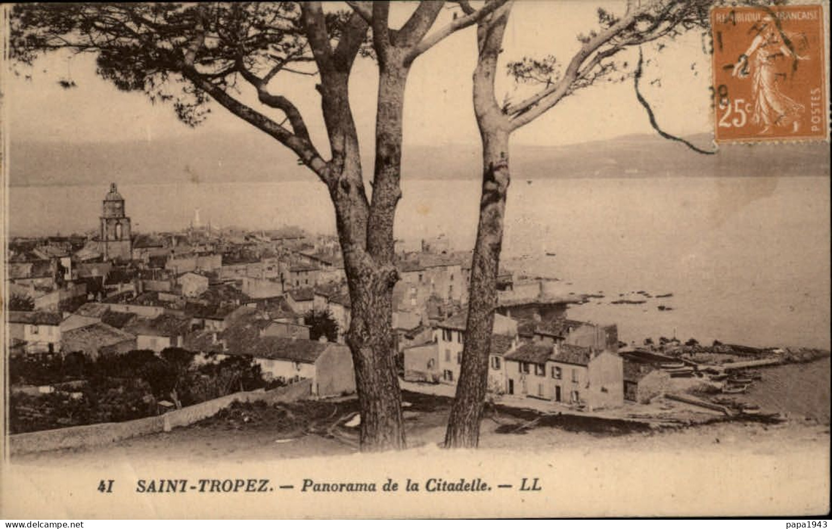 1928  C P  CAD Convoyeur De SAINT RAPHAEL à HYERES  Envoyée à TOULON - Brieven En Documenten