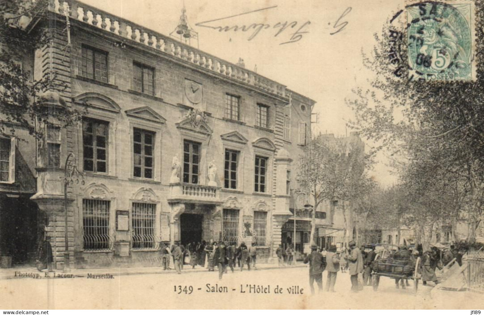 France > [13] Bouches-du-Rhône > Salon De Provence - L'Hôtel De Ville - Attelage - Animée - 15138 - Salon De Provence