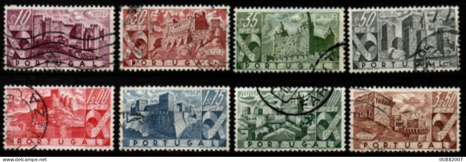 PORTUGAL  -   1946.  Y&T N° 675 à 682 Oblitérés.  Série Complète.  Châteaux - Gebruikt