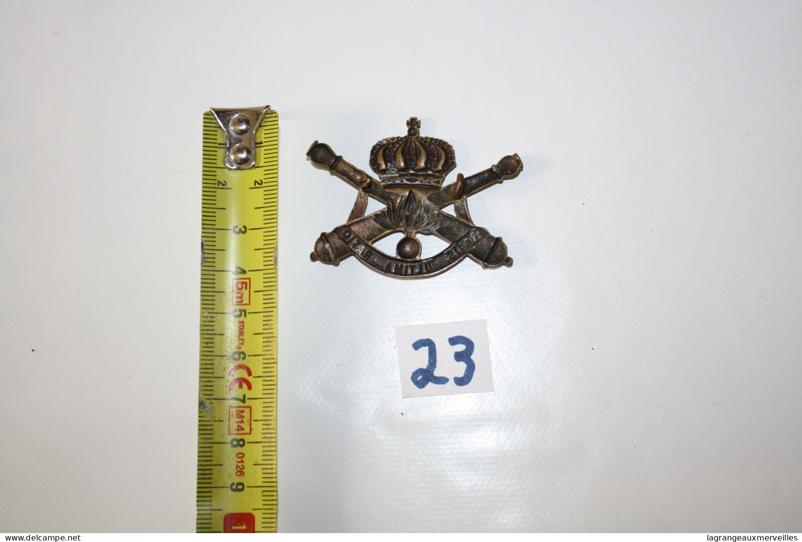 C23 Militaria - Insigne Artillerie Belge - Collection - Armée - Army