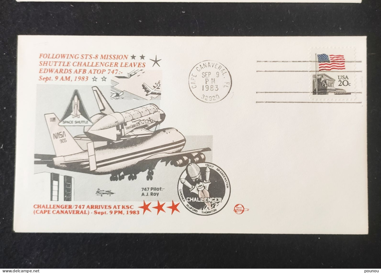 * US - STS-8 - CHALLENGER ARRIVES AT KSC (77) - United States