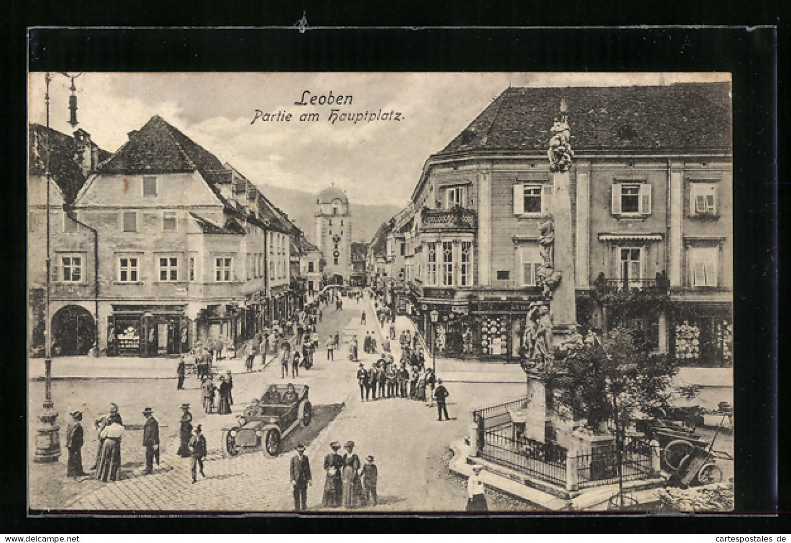 AK Leoben, Strassenpartie Am Hauptplatz Mit Geschäften Und Denkmal  - Other & Unclassified