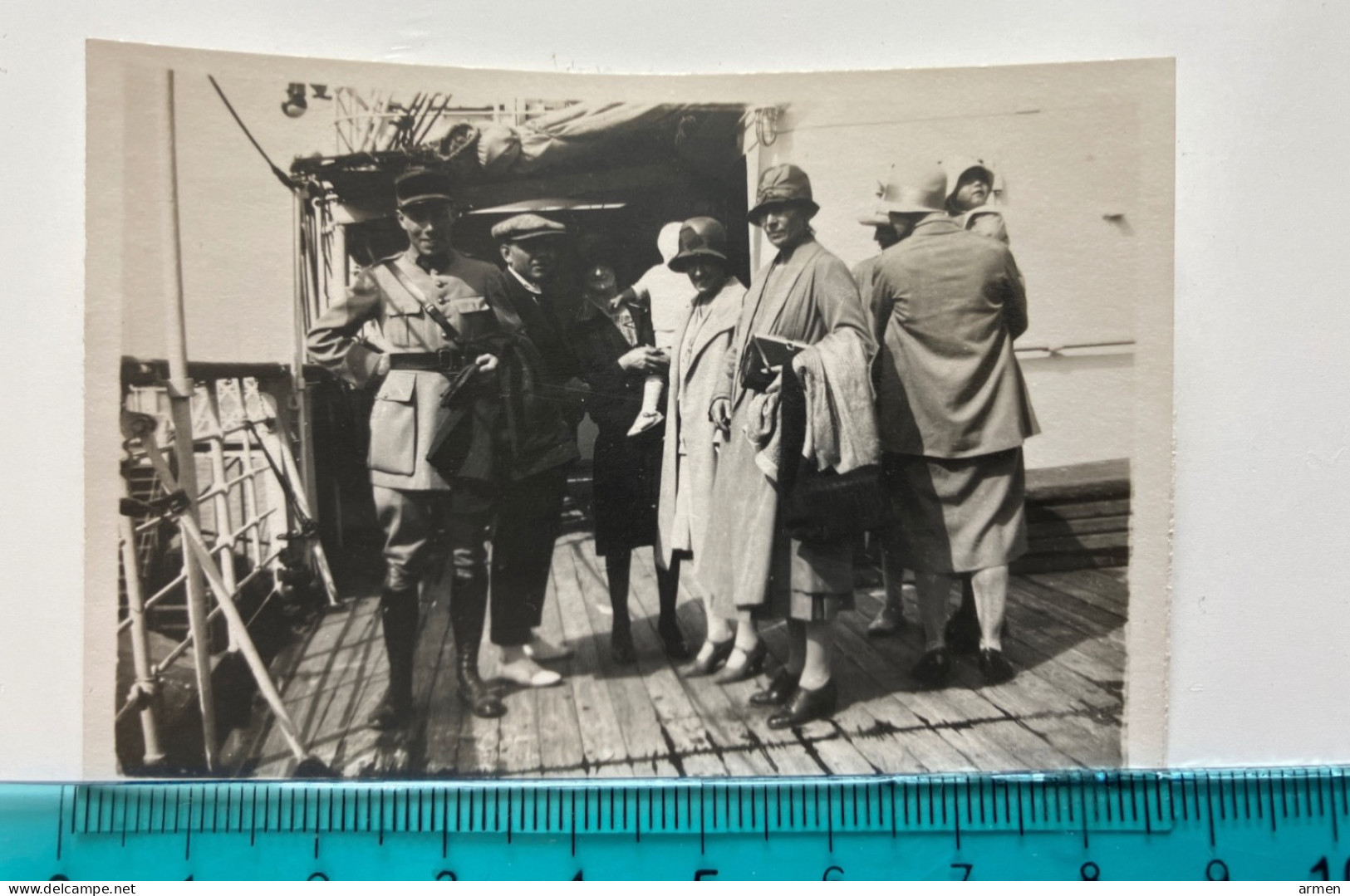 Réal Photo Voyage - Famille Sur La Bateau Militaire  Officier - Schiffe